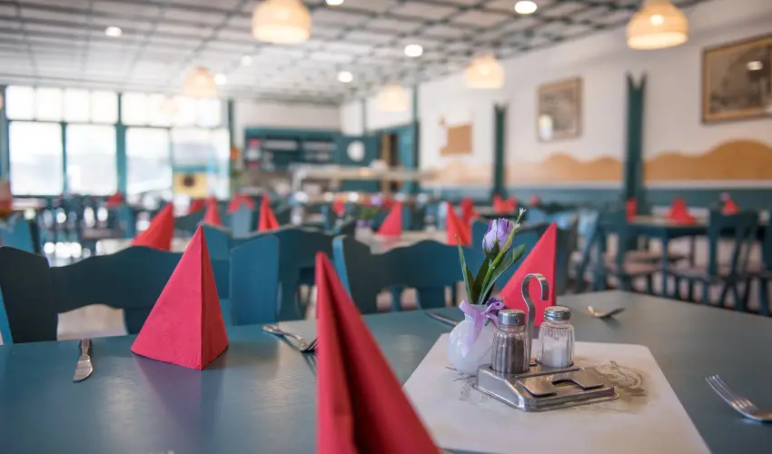 Abbzia Club Hotel Kk Keszthely - Karcsony