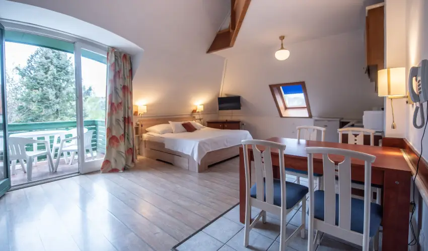 Abbzia Club Hotel Kk Keszthely - Karcsony