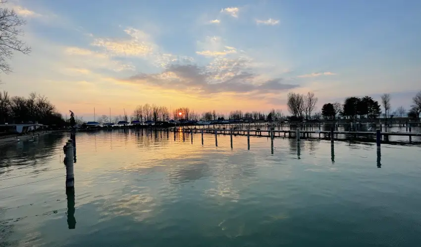 Ádám Apartman Balatonföldvár - Balatoni kedvezményes árak