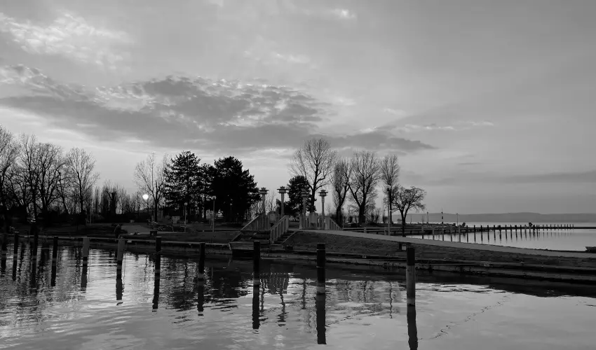 �d�m Apartman Balatonf�ldv�r - Balatoni kedvezm�nyes �rak 