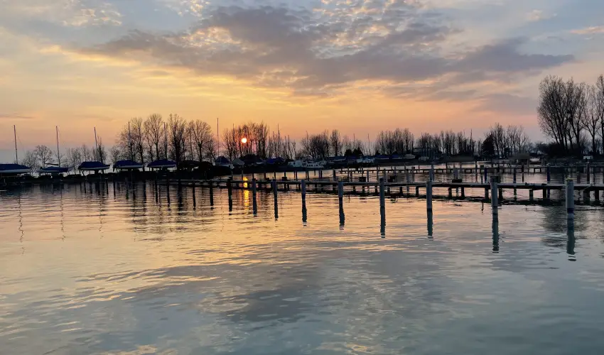 Ádám Apartman Balatonföldvár - Balatoni kedvezményes árak