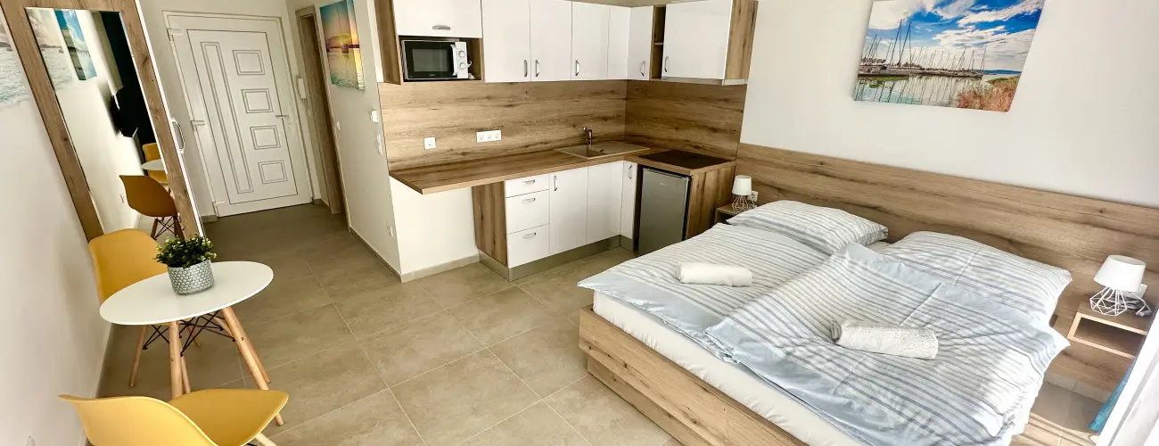 Ady Corner Prmium Apartmanok Sifok - Pnksd
