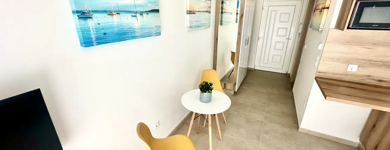 Ady Corner Prmium Apartmanok Sifok - Mjus 1.