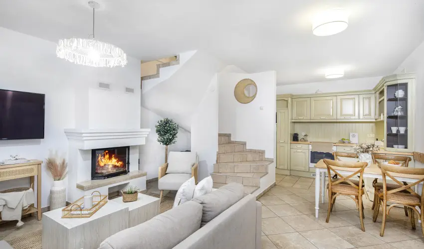 Aquilo Apartmanok Tihany - Balatoni kedvezm�nyes �rak reggelis ell�t�ssal (1 �jt�l)