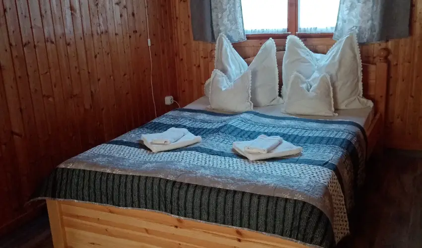 Balla Nyaral Sifok - Mjus 1. (min. 4 j)