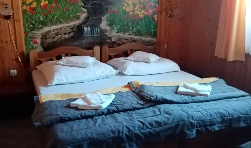 Balla Nyaral Sifok - Mjus 1. (min. 4 j)