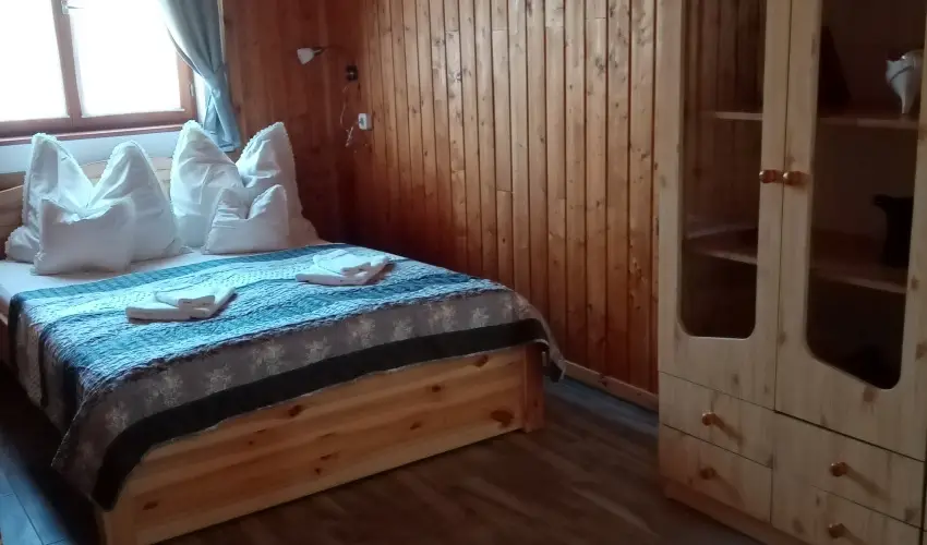 Balla Nyaral Sifok - Mjus 1. (min. 4 j)