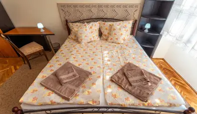 Belv�rosi Zongor�s Apartman Keszthely