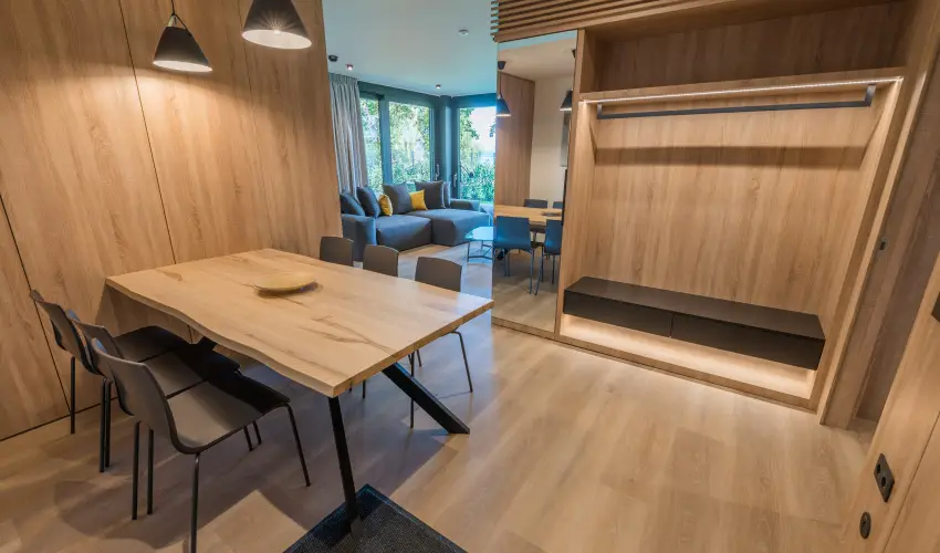 BJ81 Suite Hotel Siófok - Vissza nem térítendő ajánlat reggelivel (1 éjtől)