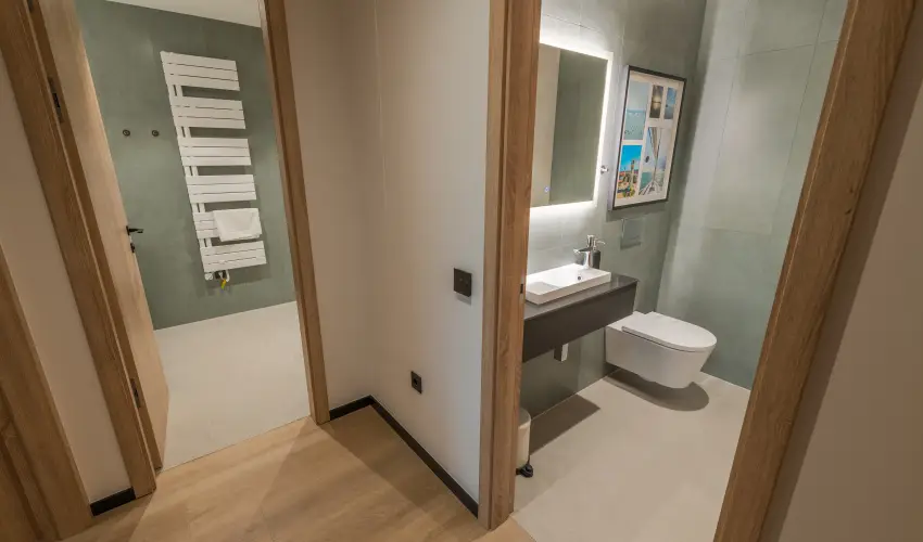 BJ81 Suite Hotel Siófok - Vissza nem térítendő ajánlat reggelivel (1 éjtől)