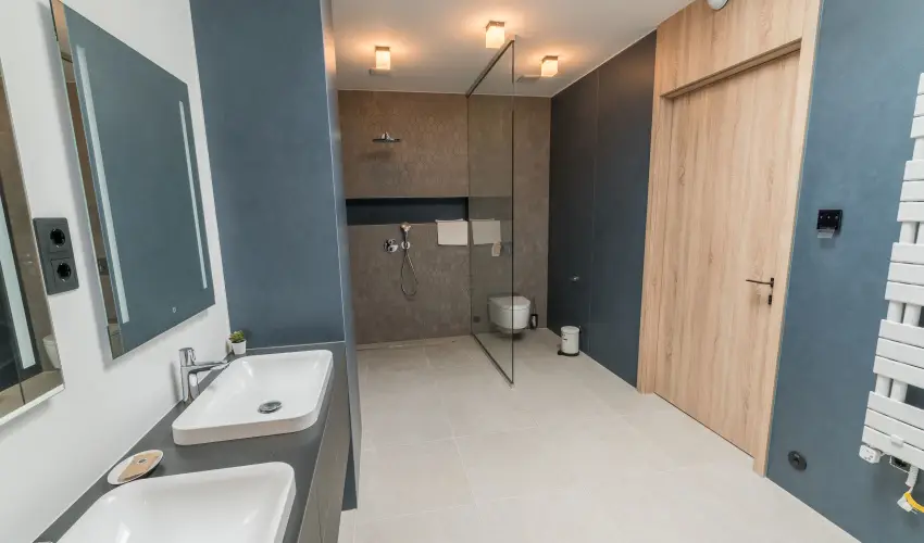 BJ81 Suite Hotel Siófok - Vissza nem térítendő ajánlat reggelivel (1 éjtől)