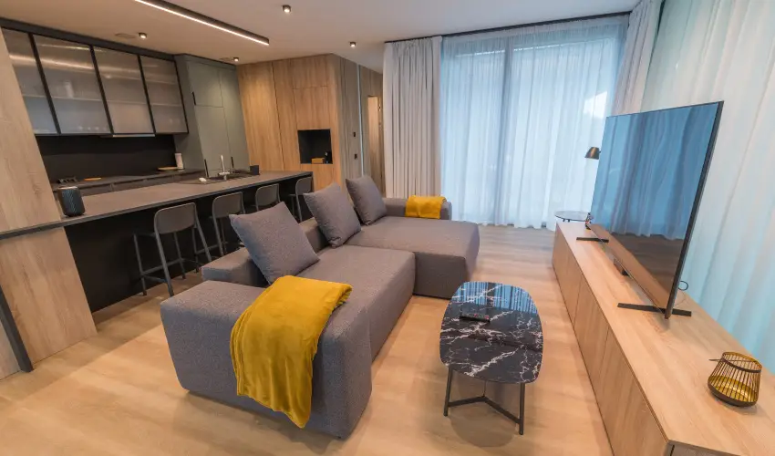 BJ81 Suite Hotel Siófok - Vissza nem térítendő ajánlat reggelivel (1 éjtől)