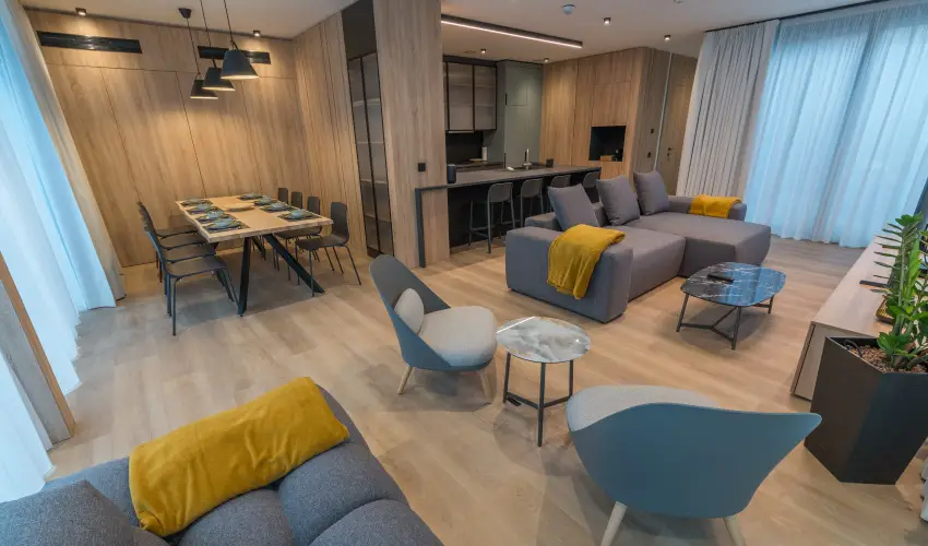 BJ81 Suite Hotel Siófok - Vissza nem térítendő ajánlat reggelivel (1 éjtől)