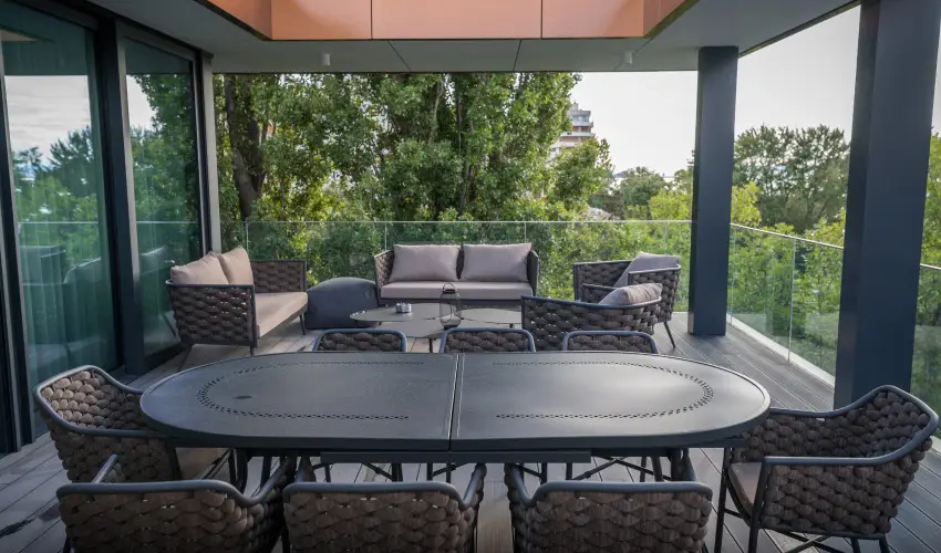 BJ81 Suite Hotel Siófok - Vissza nem térítendő ajánlat reggelivel (1 éjtől)