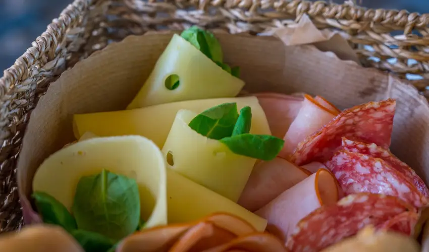 BJ81 Suite Hotel Siófok - Vissza nem térítendő ajánlat reggelivel (1 éjtől)