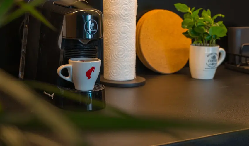 BJ81 Suite Hotel Siófok - Vissza nem térítendő ajánlat reggelivel (1 éjtől)