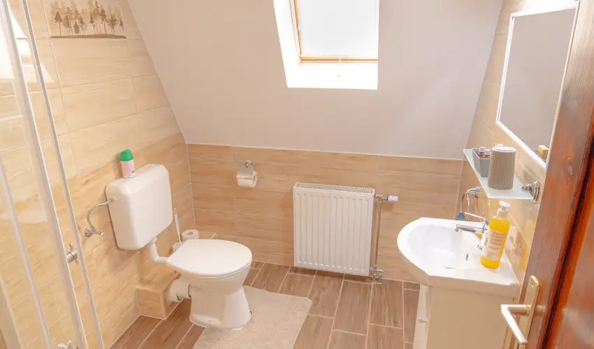 Borb�la Vend�gh�z Gyenesdi�s - Balatoni kedvezm�nyes �rak �nell�t�ssal (1 �jt�l)