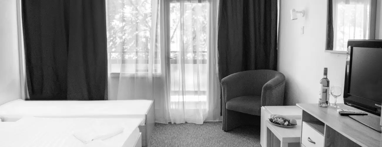 CE Napfny Hotel  Sifok - Pnksd