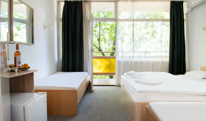 CE Napf�ny Hotel  Si�fok - Augusztus 20.