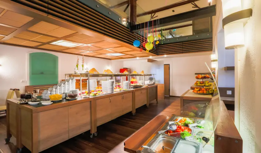 CE Plaza Hotel Siófok - Négycsillagos wellness élmények teljes ellátással (min. 2 éj)