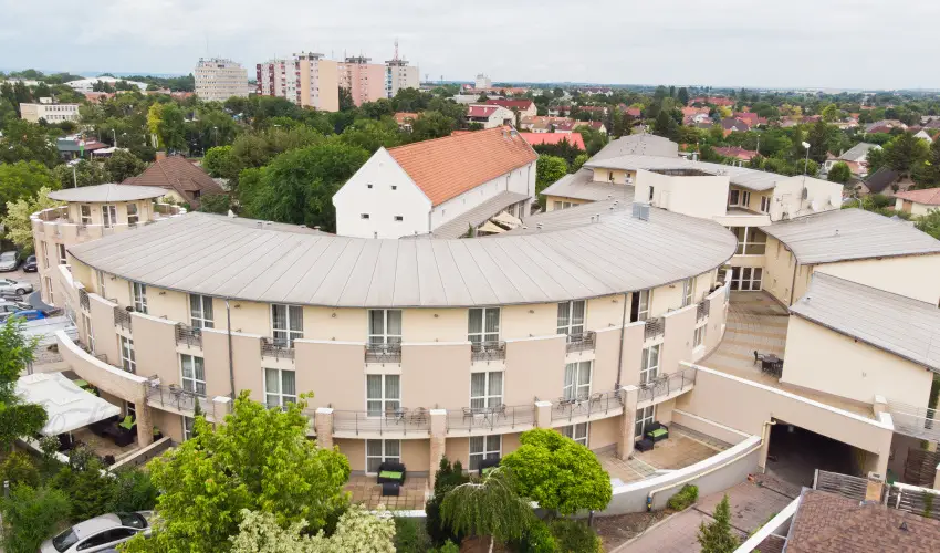 CE Plaza Hotel Siófok - Négycsillagos wellness élmények teljes ellátással (min. 2 éj)