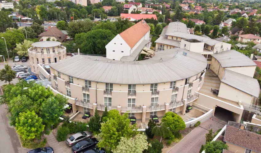 CE Plaza Hotel Siófok - Négycsillagos wellness élmények teljes ellátással (min. 2 éj)