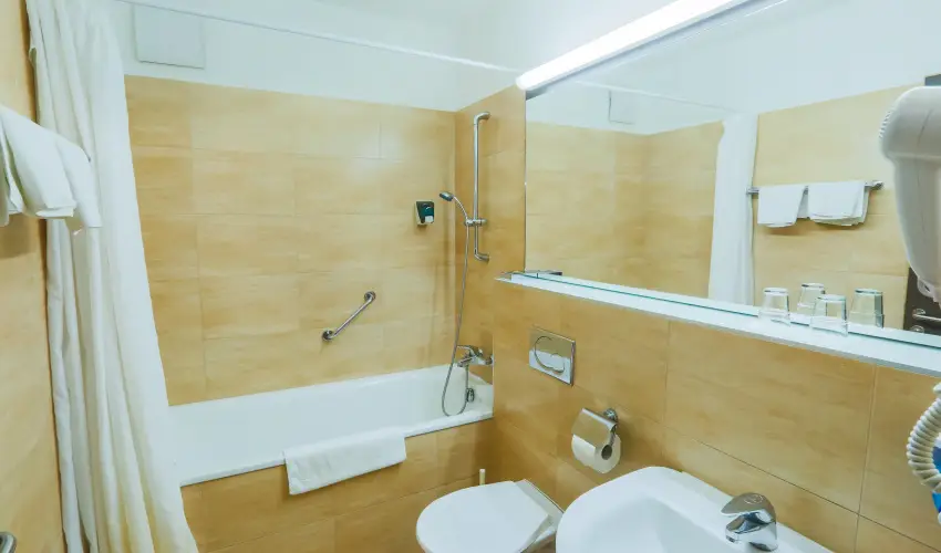 CE Plaza Hotel Siófok - Négycsillagos wellness élmények teljes ellátással (min. 2 éj)