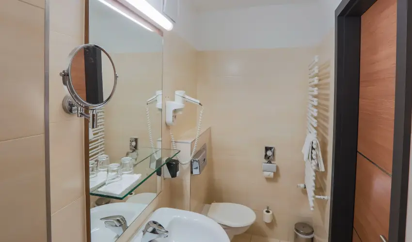 CE Plaza Hotel Siófok - Négycsillagos wellness élmények teljes ellátással (min. 2 éj)