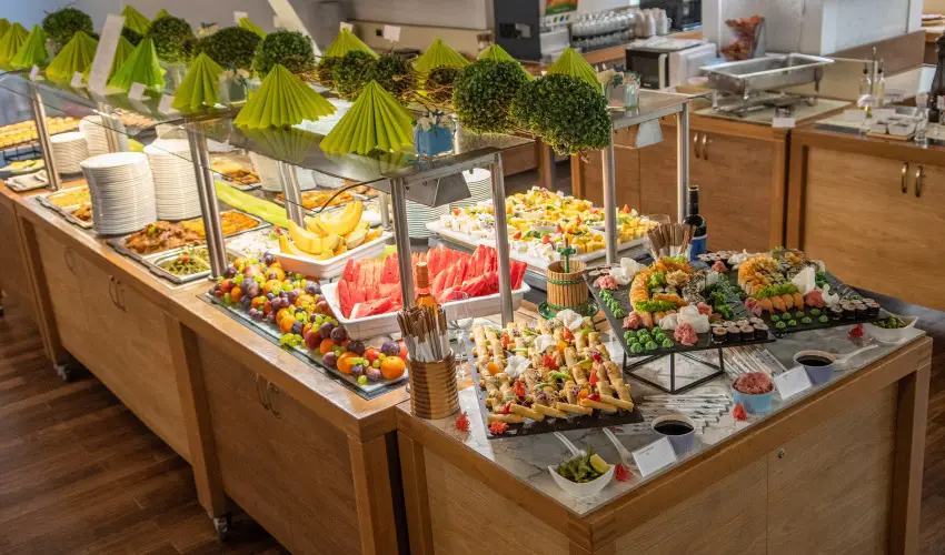 CE Plaza Hotel Siófok - Négycsillagos wellness élmények teljes ellátással (min. 2 éj)