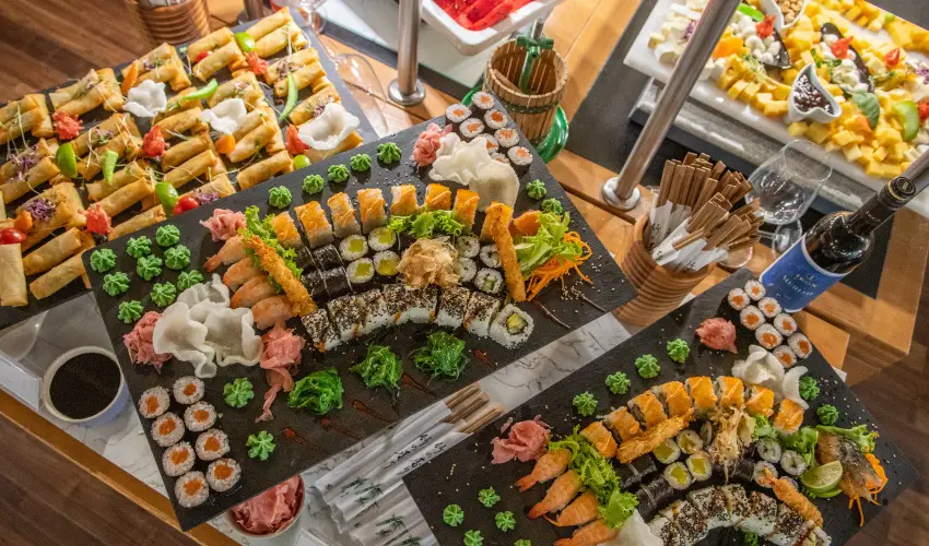 CE Plaza Hotel Siófok - Négycsillagos wellness élmények teljes ellátással (min. 2 éj)