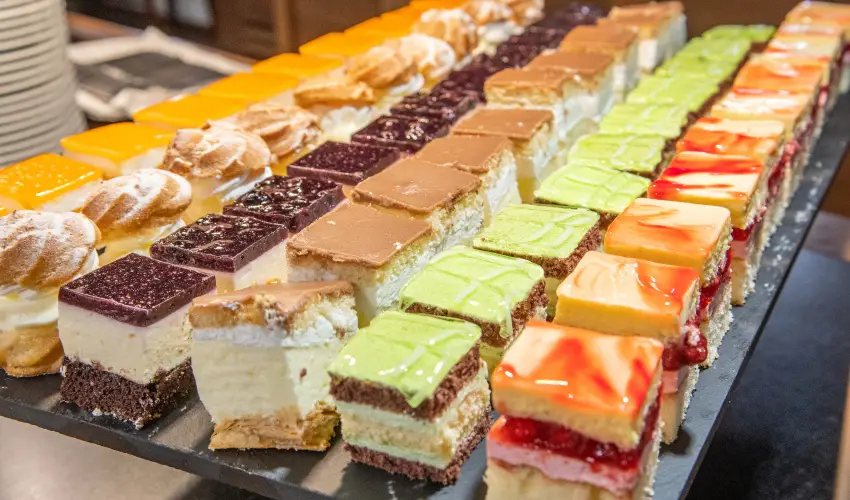 CE Plaza Hotel Siófok - Négycsillagos wellness élmények teljes ellátással (min. 2 éj)