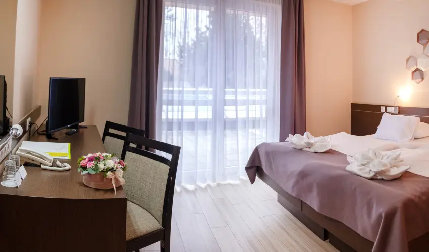 CE Plaza Hotel Siófok - Négycsillagos wellness élmények teljes ellátással (min. 2 éj)