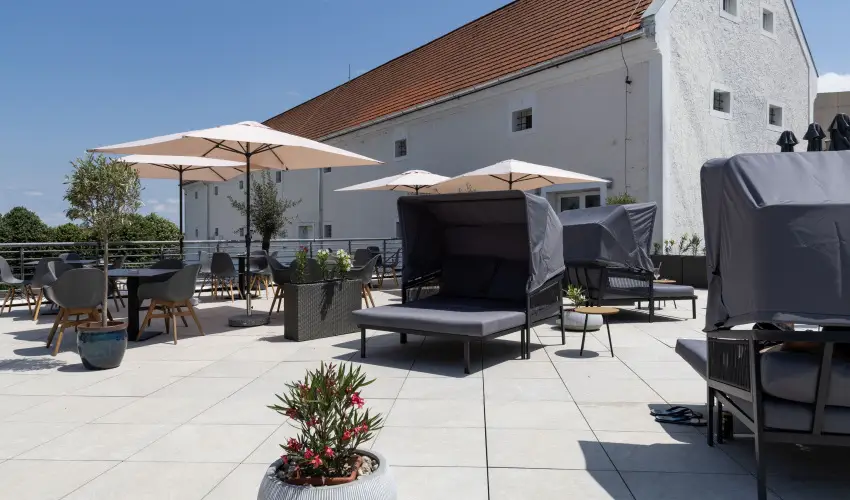 CE Plaza Hotel Siófok - Négycsillagos wellness élmények teljes ellátással (min. 2 éj)