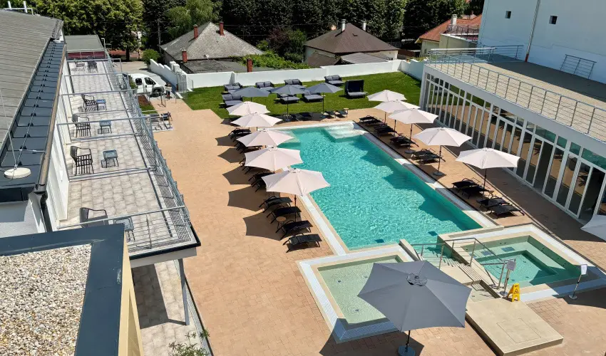 CE Plaza Hotel Siófok - Négycsillagos wellness élmények teljes ellátással (min. 2 éj)