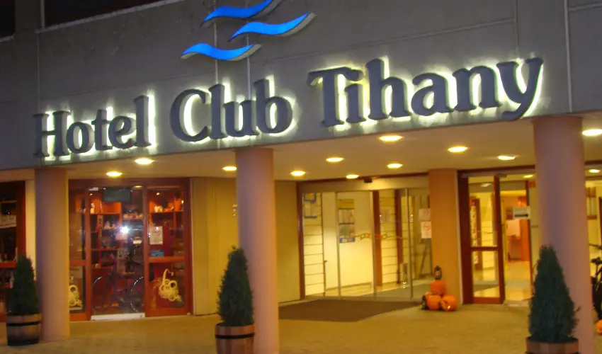 Club Tihany Hotel Tihany - Oktber 23. - specilis elrefizetssel (min. 2 j)