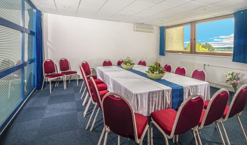 Club Tihany Hotel Tihany - Oktber 23. - specilis elrefizetssel (min. 2 j)