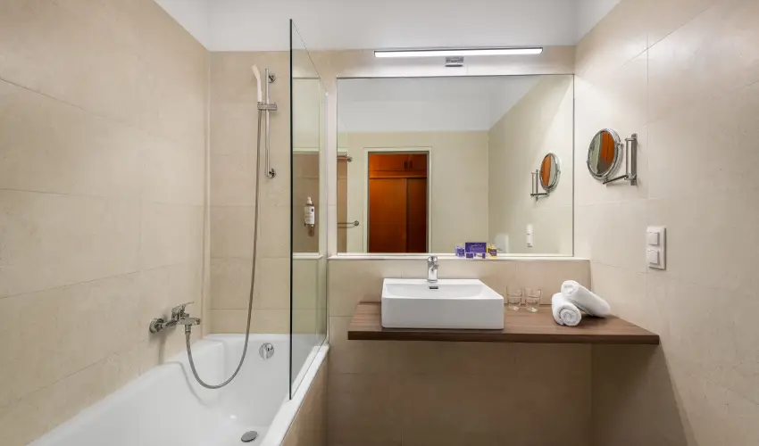 Club Tihany Hotel Tihany - Oktber 23. - specilis elrefizetssel (min. 2 j)