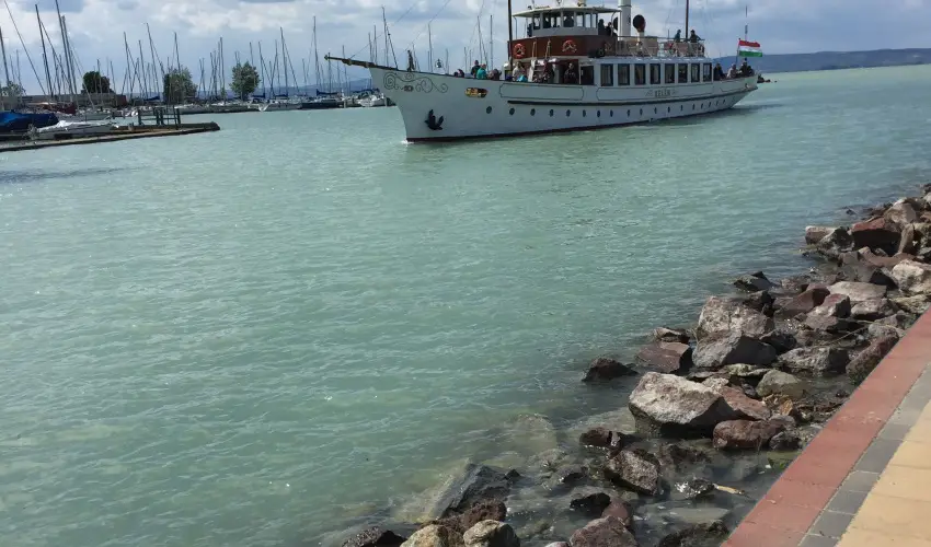 Dorina Wellness Apartman Sifok - Kt nnep kztt (min. 3 j)