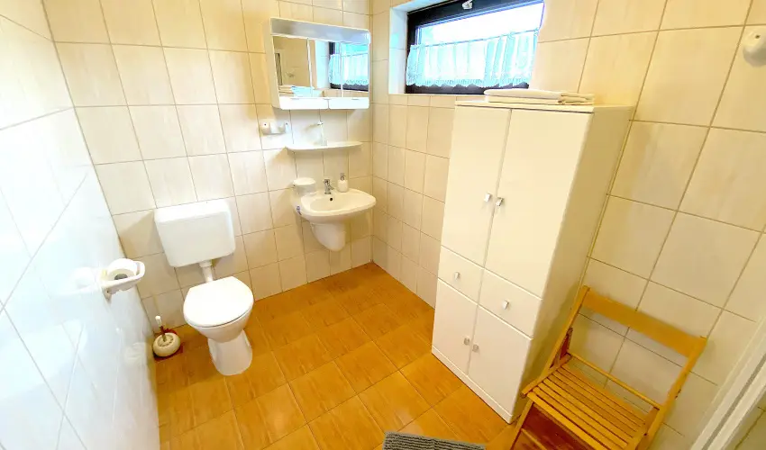 Fenyves Vendégház Siófok - Balatoni kedvezményes árak önellátással (1 éjtől)