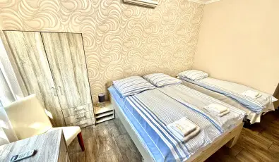 Fenyves Vend�gh�z Si�fok