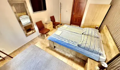 Fenyves Vend�gh�z Si�fok