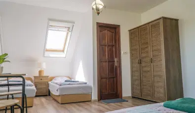 Gyulavezr-Csobnci Pihen Vendghz Gyulakeszi