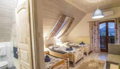 Gyulavezr Lovasbirodalma Panzi  Gyulakeszi