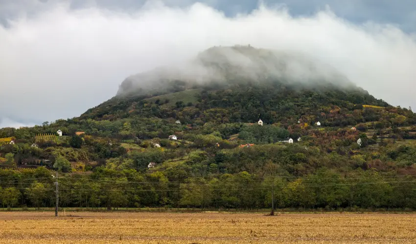 Gyulavezr Lovasbirodalma Panzi  Gyulakeszi - Balatoni kedvezmnyes rak reggelivel (1 jtl)