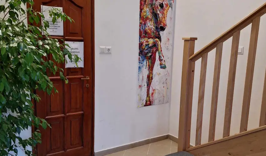 Gyulavezr Lovasbirodalma Panzi  Gyulakeszi - Balatoni kedvezmnyes rak reggelivel (1 jtl)