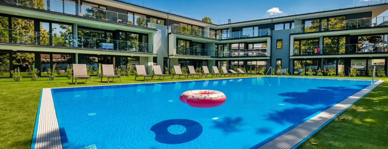 H55 Balatonlelle Apartmanhzak Balatonlelle - Kedvezmnyes ajnlat (min. 2 j)
