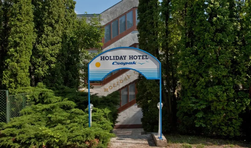 Holiday Hotel Csopak Csopak - Balatoni nyarals (min. 5 j)