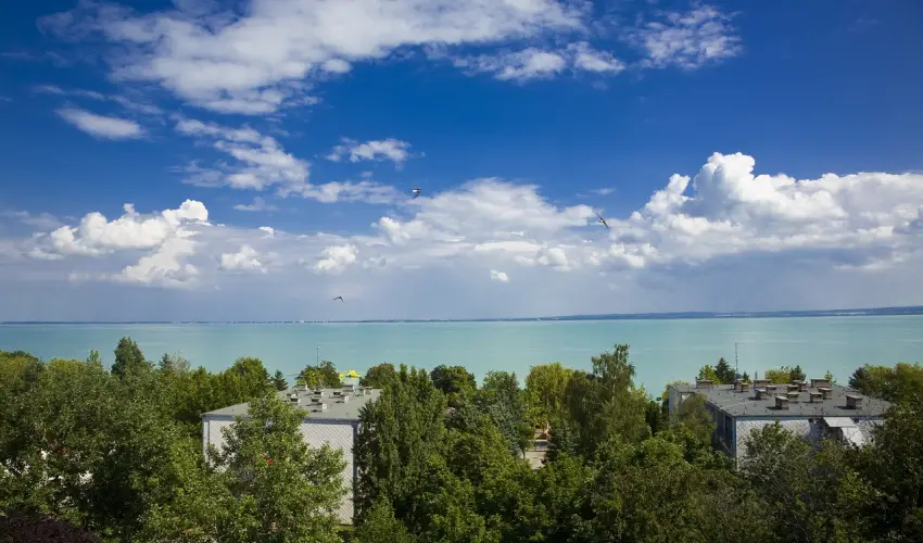 Holiday Hotel Csopak Csopak - Balatoni nyarals (min. 5 j)