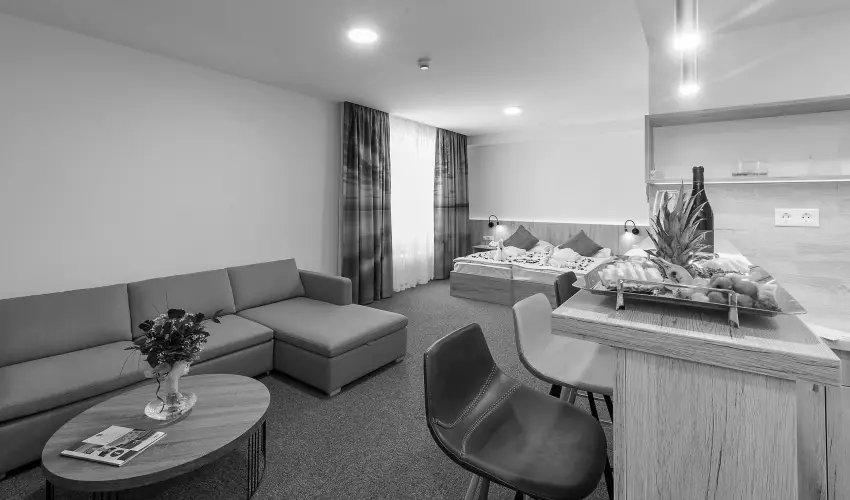 Akadmia Hotel Balatonfred - Balatoni kedvezmnyes rak reggelivel, frdhasznlattal (1 jtl)