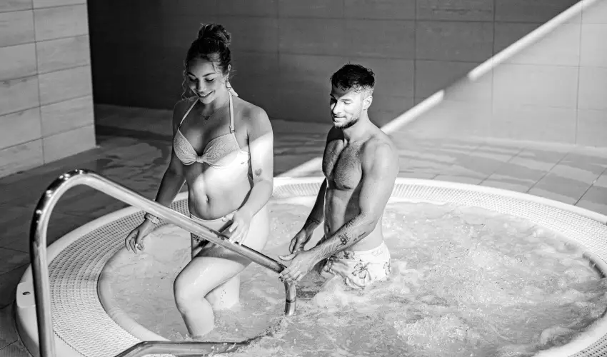 Akadmia Hotel Balatonfred - Balatoni kedvezmnyes rak reggelivel, frdhasznlattal (1 jtl)